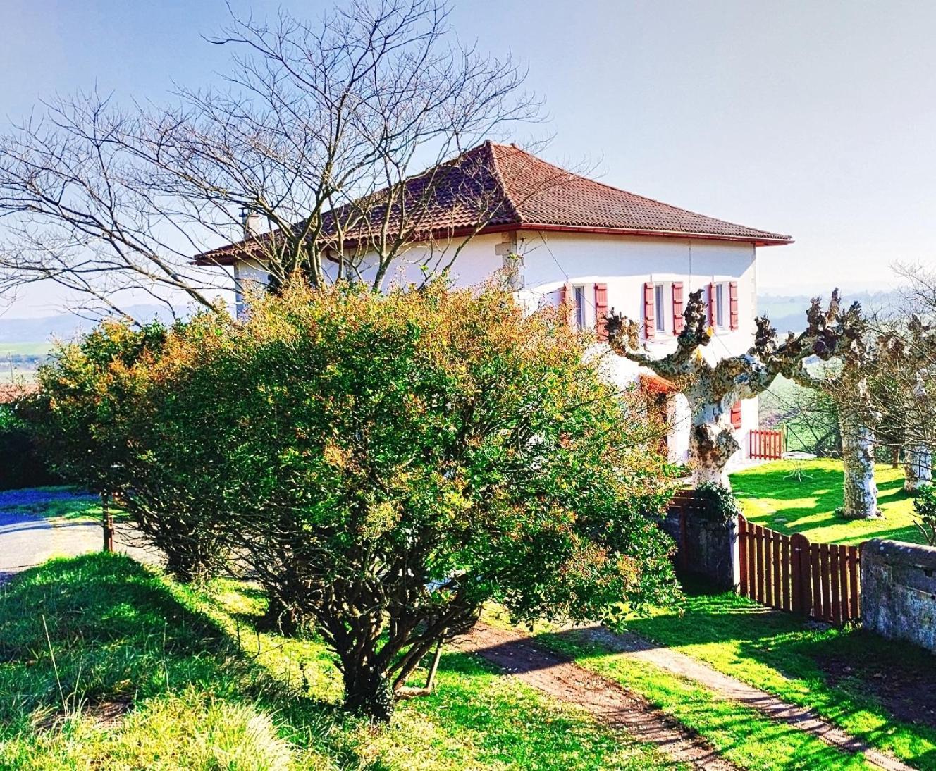 Beau Independant Appartement Arraute-Charritte